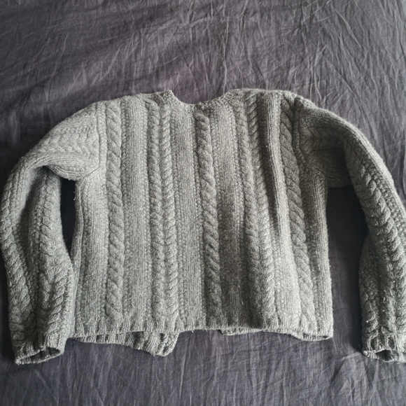 J Crew 100% wool grey cardigan - Picture 4 of 7